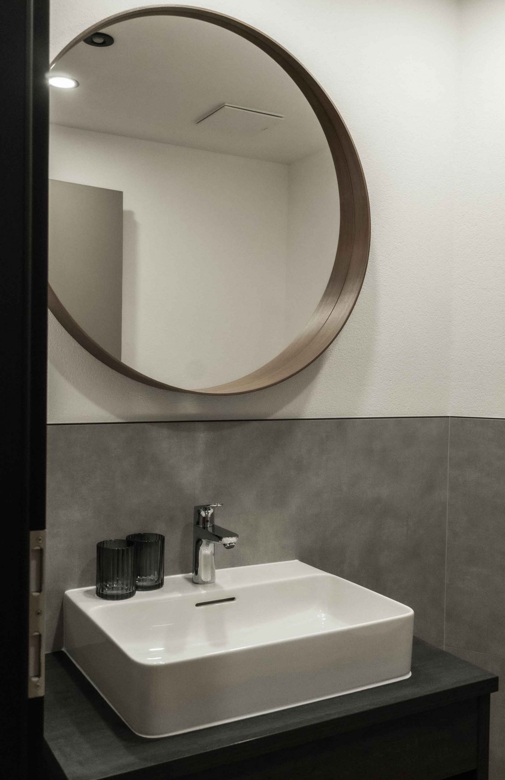 atelier-apartement-oetztal-markus-fiegl-08152 Wohnbereich im Doppelzimmer Superior im Hotel Alpennest